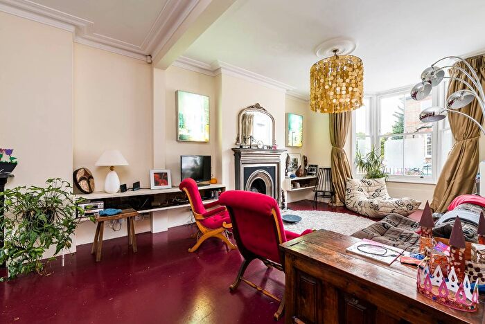 4 Bedroom Terraced House To Rent In Derwent Grove, London, SE22