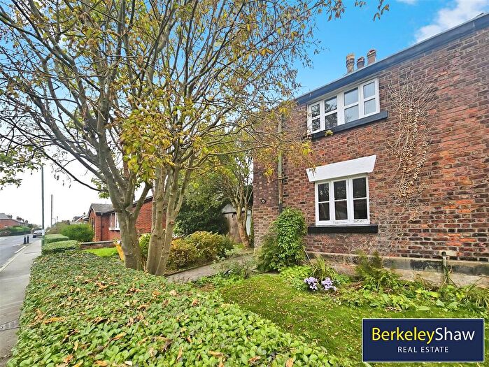 3 Bedroom Semi-detached House To Rent In Red Cat Lane, Burscough, Ormskirk, L40