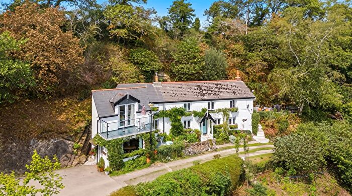4 Bedroom Detached House For Sale In Dinhams Bridge, St. Mabyn, Bodmin, PL30