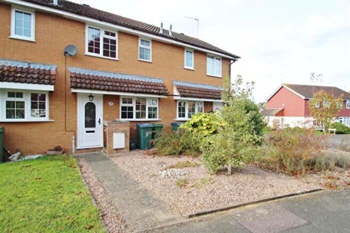 2 Bedroom Terraced House To Rent In Krohn Close, Buckingham, MK18