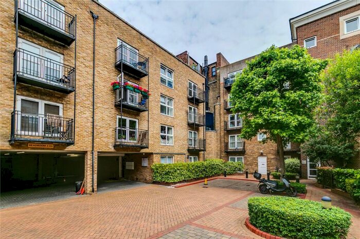 1 Bedroom Flat To Rent In Melville Place, Essex Road, N1