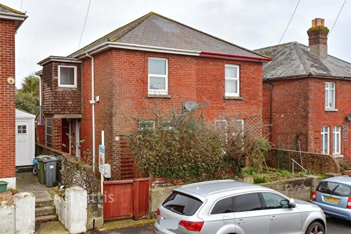 3 Bedroom Semi-Detached House For Sale In Broadway, Sandown, Isle Of Wight, PO36