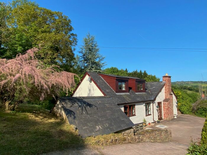 4 Bedroom Detached House For Sale In Symonds Yat, Whitchurch, Ross-On-Wye, HR9