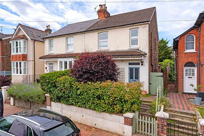 3 Bedroom Semi Detached House For Sale In Dorking Road, Tunbridge Wells, TN1