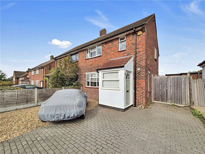 3 Bedroom Semi-Detached House For Sale In Manning Road, Orpington, Kent, BR5