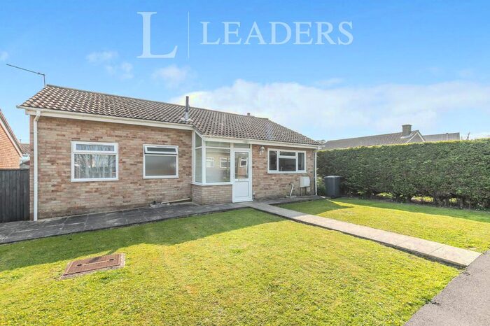 3 Bedroom Bungalow To Rent In Anderida Road, Willingdon, Eastbourne, BN22