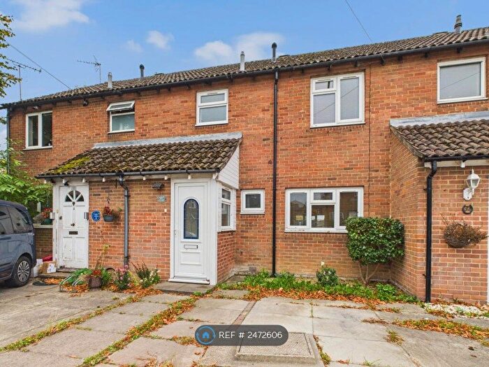 3 Bedroom Terraced House To Rent In Jerome Close, Marlow, SL7
