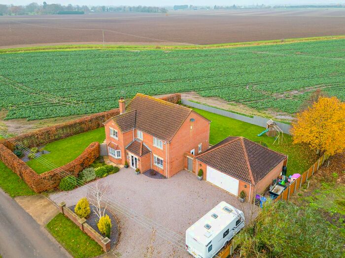 4 Bedroom Detached House For Sale In Fenhouses Lane, Swineshead, Boston, PE20