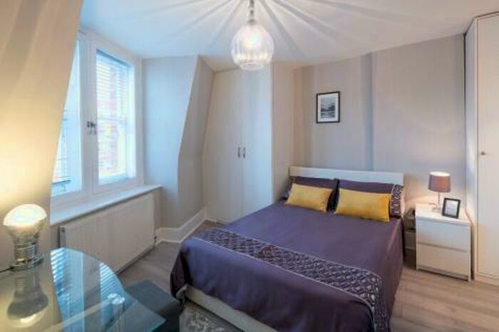 Studio To Rent In Finchley Road, London, NW3