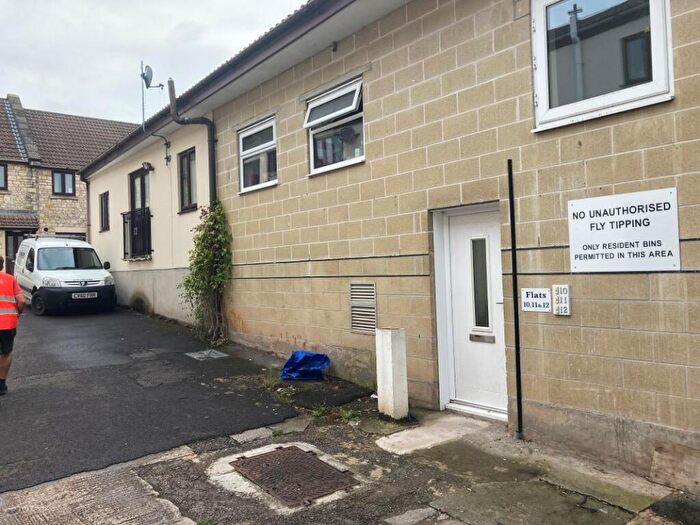 2 Bedroom Apartment For Sale In Pows Court, High Street, Midsomer Norton, Radstock, Avon, BA3