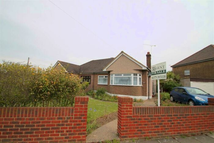 2 Bedroom End Of Terrace House To Rent In Leasway, Grays, Essex, RM16