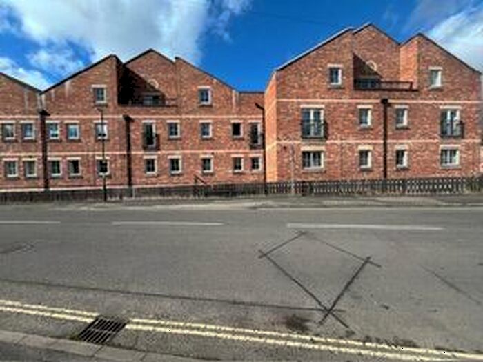 1 Bedroom Apartment To Rent In Piccadilly Heights, Wain Avenue, Chesterfield, Derbyshire, S41