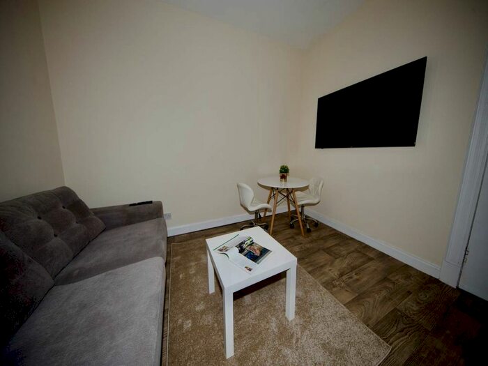 1 Bedroom Flat To Rent In Arklay Street, Dundee, DD3