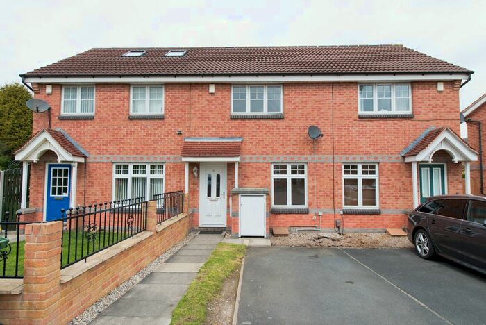 2 Bedroom Semi-Detached House To Rent In Wensley Lawn, Middleton, Leeds, LS10