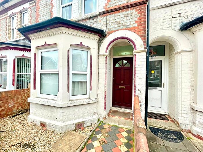 3 Bedroom Terraced House To Rent In Manchester Road, Reading, Berkshire, RG1