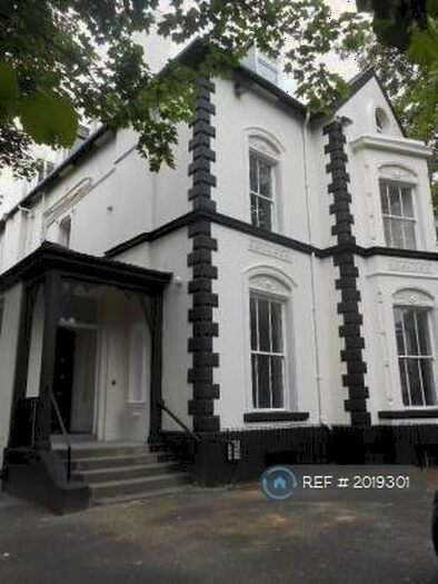 2 Bedroom Penthouse To Rent In Holly House, Liverpool, L8