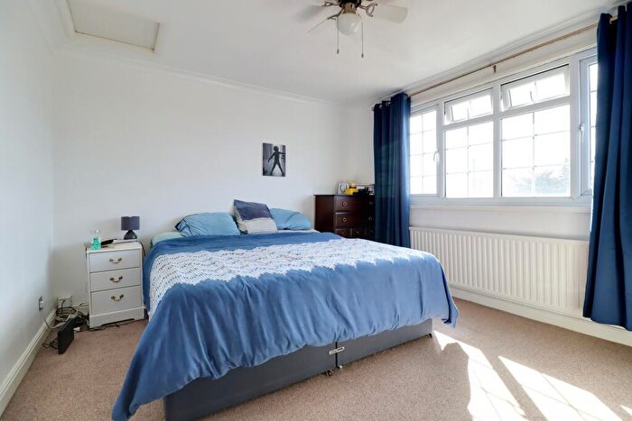 4 Bedroom Detached House For Sale In Clixby Lane, Grasby, Lincolnshire, DN38
