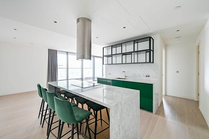 2 Bedroom Flat For Sale In Bagshaw Building, Canary Wharf, London, E14