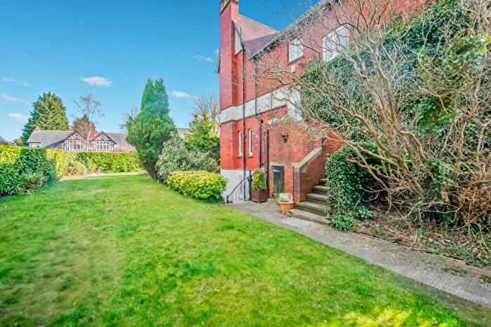 1 Bedroom Apartment To Rent In Flat B, , The Avenue, Roundhay, Leeds, LS8