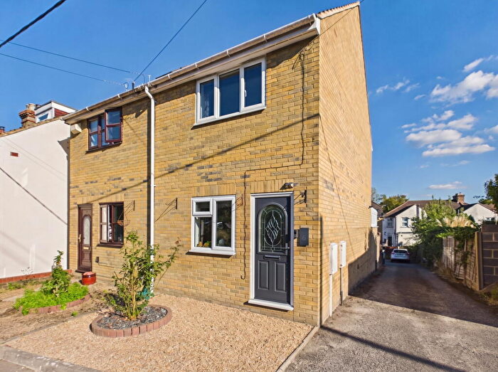 2 Bedroom Semi-Detached House For Sale In Bradley Road, Upper Halling, Rochester, ME2