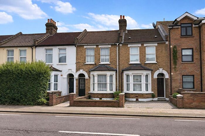 5 Bedroom Terraced House To Rent In Nags Head Road, Enfield, EN3