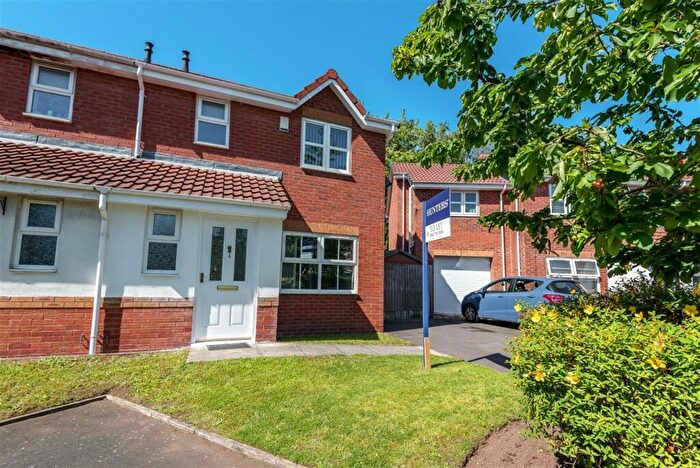 3 Bedroom Semi-Detached House To Rent In Henty Close, Eccles, Manchester, M30