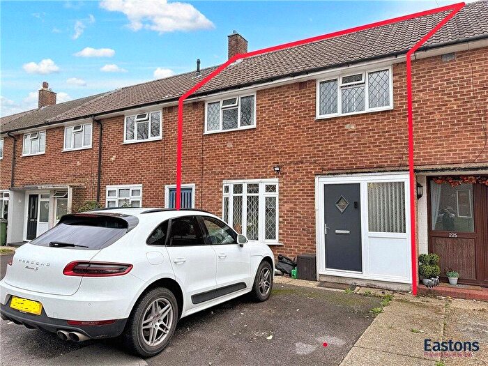 3 Bedroom Terraced House For Sale In Merland Rise, Tadworth, Surrey, KT20
