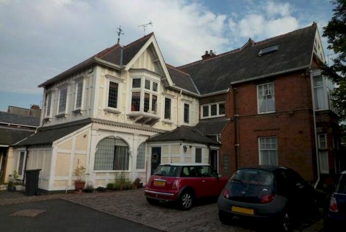 1 Bedroom Flat To Rent In Central Avenue, Clarendon Park, Leicester, LE2