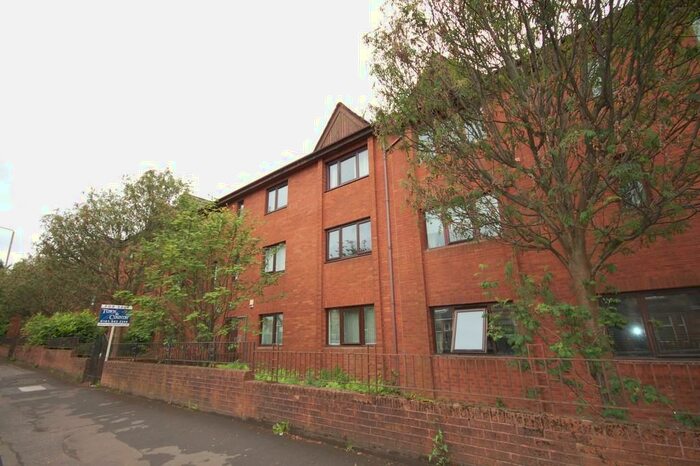 2 Bedroom Flat To Rent In Dumbarton Road, Yoker, Glasgow, G14