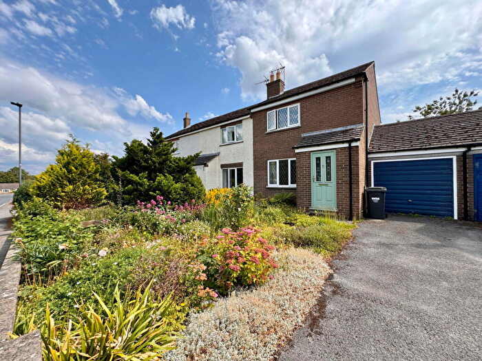2 Bedroom End Of Terrace House For Sale In Wensleydale Avenue, Leyburn, DL8