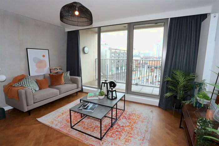 1 Bedroom Apartment To Rent In Broadside, Oldham Road, New Cross, M4