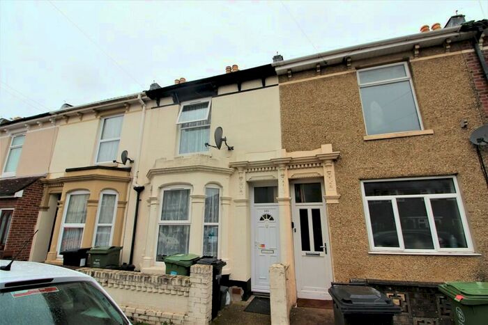 3 Bedroom Terraced House To Rent In Shearer Road, Portsmouth, PO1