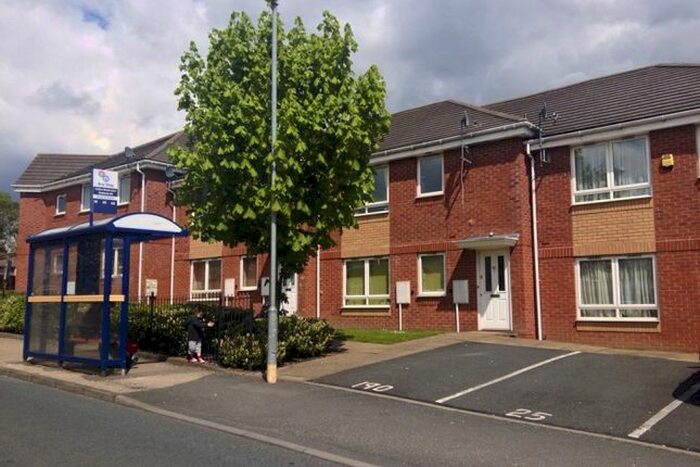 2 Bedroom Flat To Rent In Simonfield Court, Deelands Road, Rubery, Rednal, B45