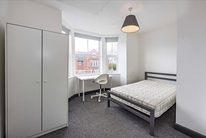 1 Bedroom Flat To Rent In Woodborough Road, Nottingham, NG3