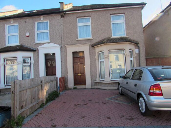 3 Bedroom Terraced House To Rent In Chester Road, Ilford, IG3