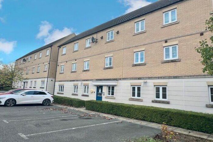 2 Bedroom Flat To Rent In Murfitt Close, Ely, CB6