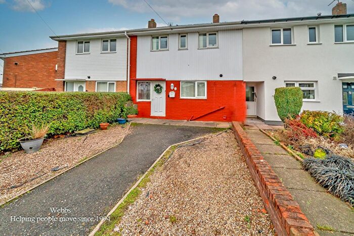 3 Bedroom Terraced House For Sale In Ashbourne Road, Bloxwich, Walsall, WS3