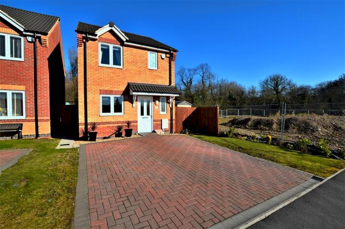 3 Bedroom Detached House To Rent In Deanery Close, Ripley, DE5