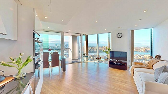 2 Bedroom Apartment To Rent In Surrey Quays Road, Canada Water, London, SE16