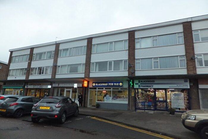 3 Bedroom Flat To Rent In Blackwood Road, Sutton Coldfield, B74