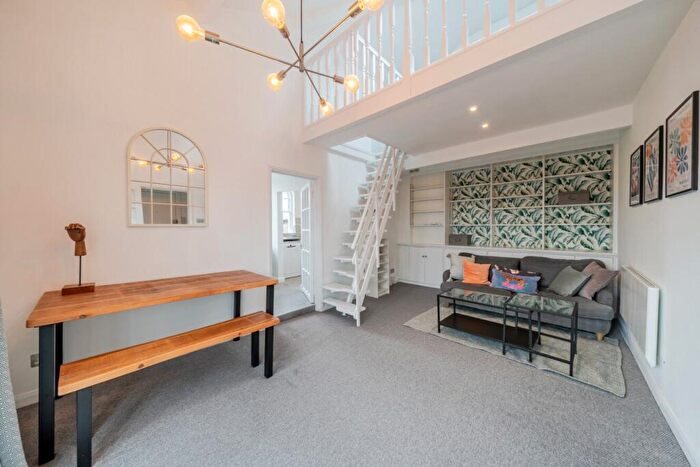 1 Bedroom Flat For Sale In Ramsden Road, Balham, London, SW12