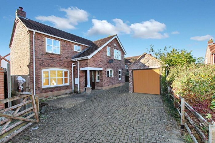 4 Bedroom Detached House For Sale In Lawrence Lane, Middle Rasen, LN8