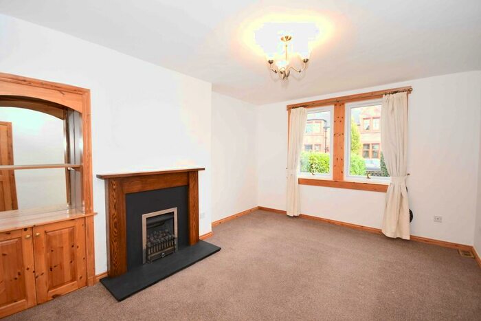 2 Bedroom Flat To Rent In Lochalsh Road, Inverness IV3