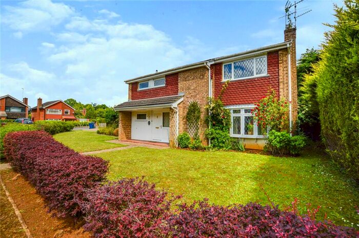 4 Bedroom Detached House To Rent In Chestnut Way, Busbridge, Godalming, Surrey, GU7