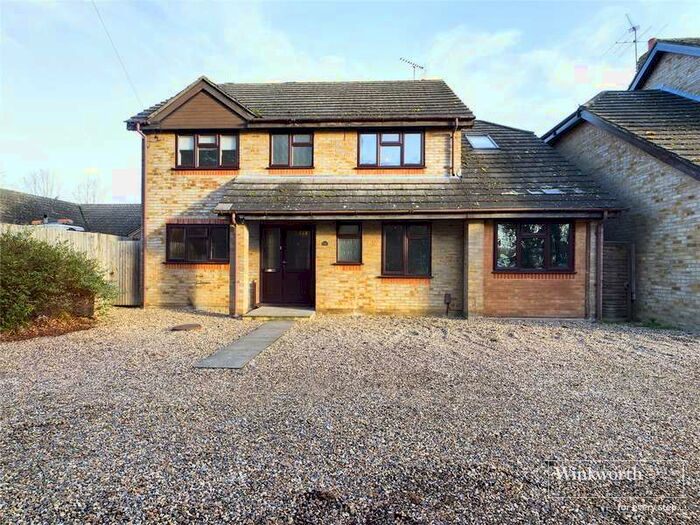 4 Bedroom Detached House To Rent In Reading Road, Winnersh, Wokingham, RG41