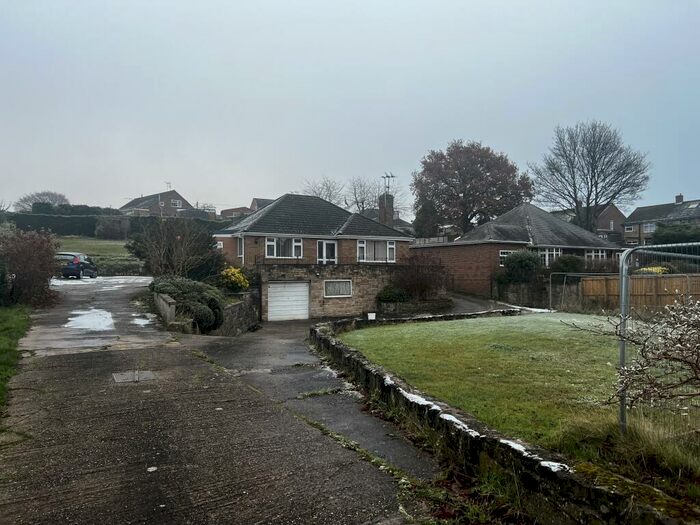 2 Bedroom Bungalow To Rent In Big Barn Lane, Mansfield, NG18