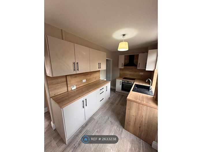 2 Bedroom Terraced House To Rent In Stoney Road, Nuneaton, CV10