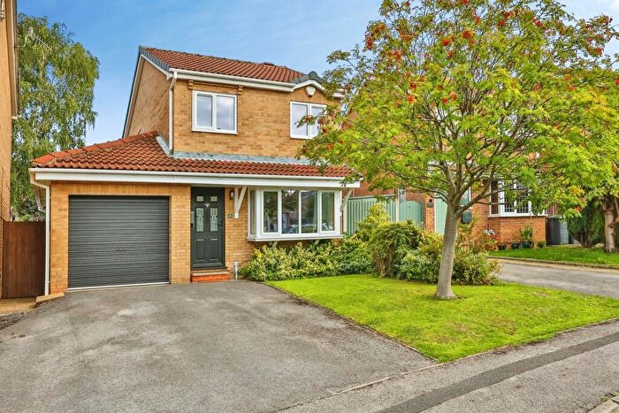 3 Bedroom Detached House For Sale In The Pastures, Giltbrook, Nottingham, NG16