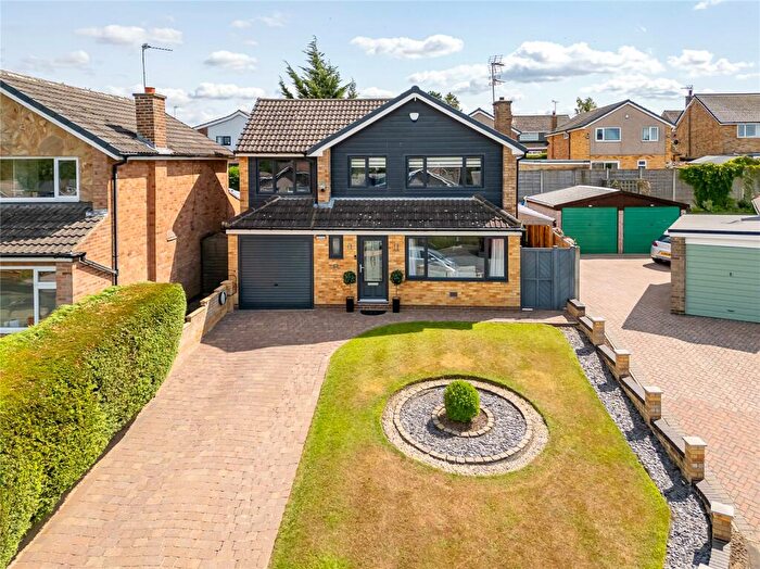 4 Bedroom Detached House For Sale In Arthursdale Close, Scholes, LS15