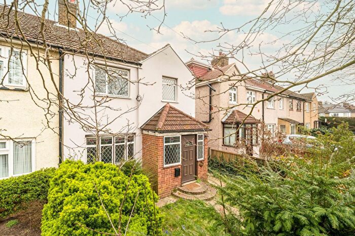 3 Bedroom End Of Terrace House To Rent In Hornfair Road, Charlton, SE7